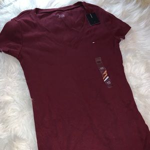 Tommy hilfiger tee shirt